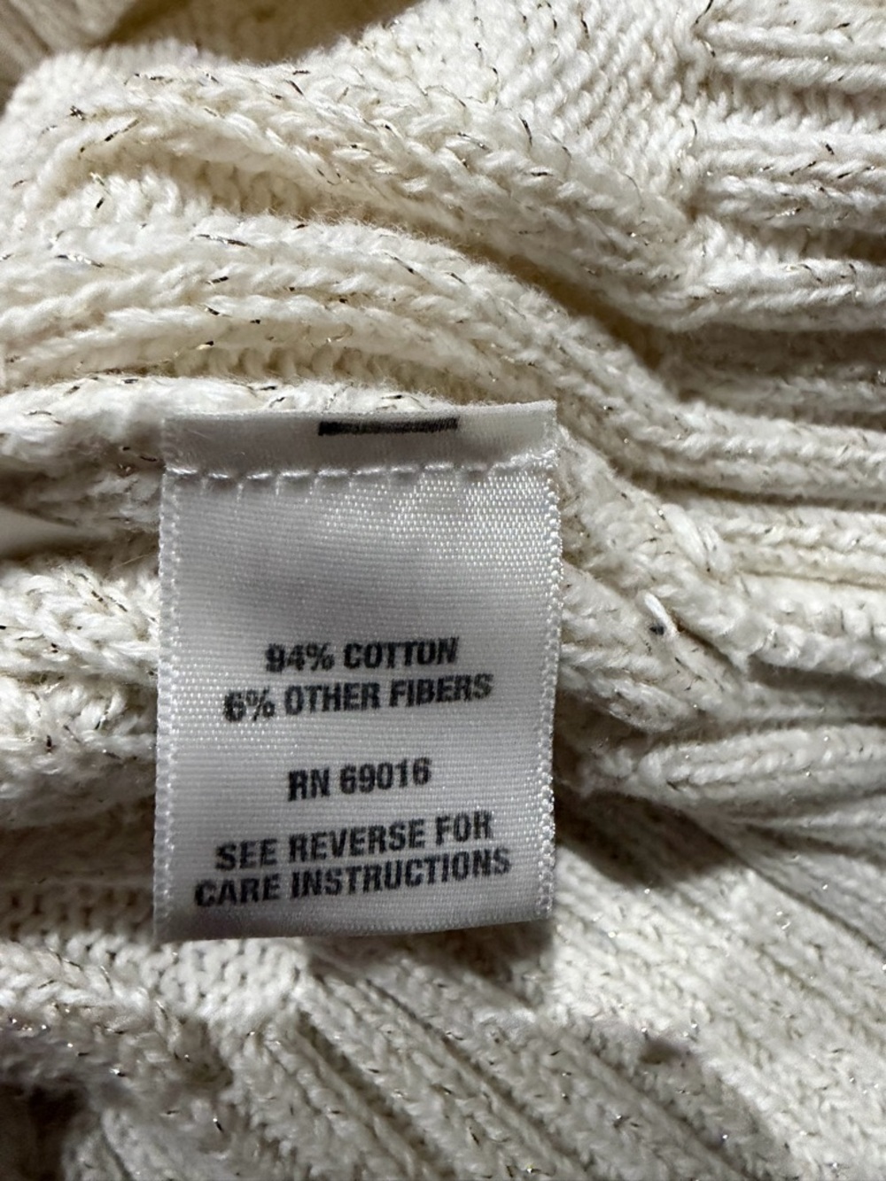 Late 90s/Y2K Studio Works 94% Cotton Cream w/Gold Metallic Thread Cable-Knit Tur - Picture 6 of 6